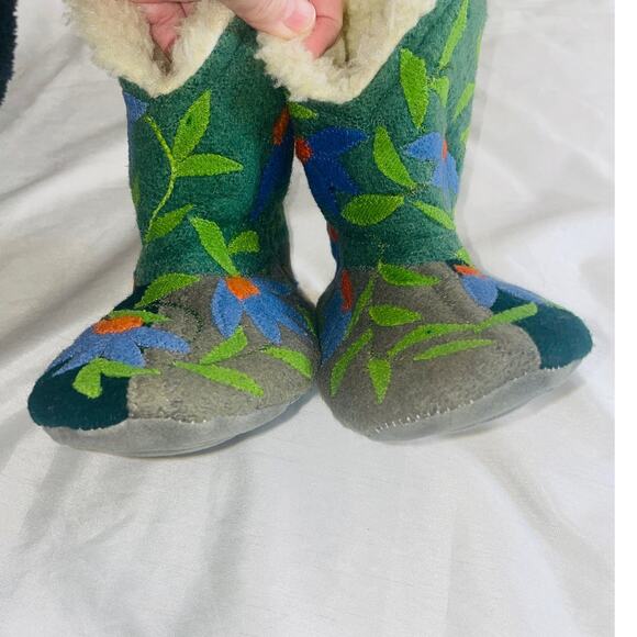 Bag Ladies of Sequim WA Toastie Boot Slippers - Women's Sz 5-6 - Recycled Wool‎ - Picture 6 of 11
